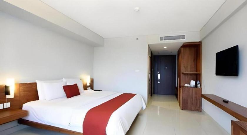 Mitra Bandung Hotel Esterno foto