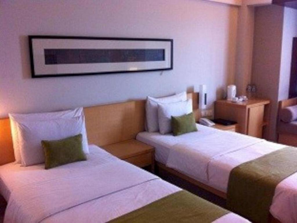 Mitra Bandung Hotel Esterno foto